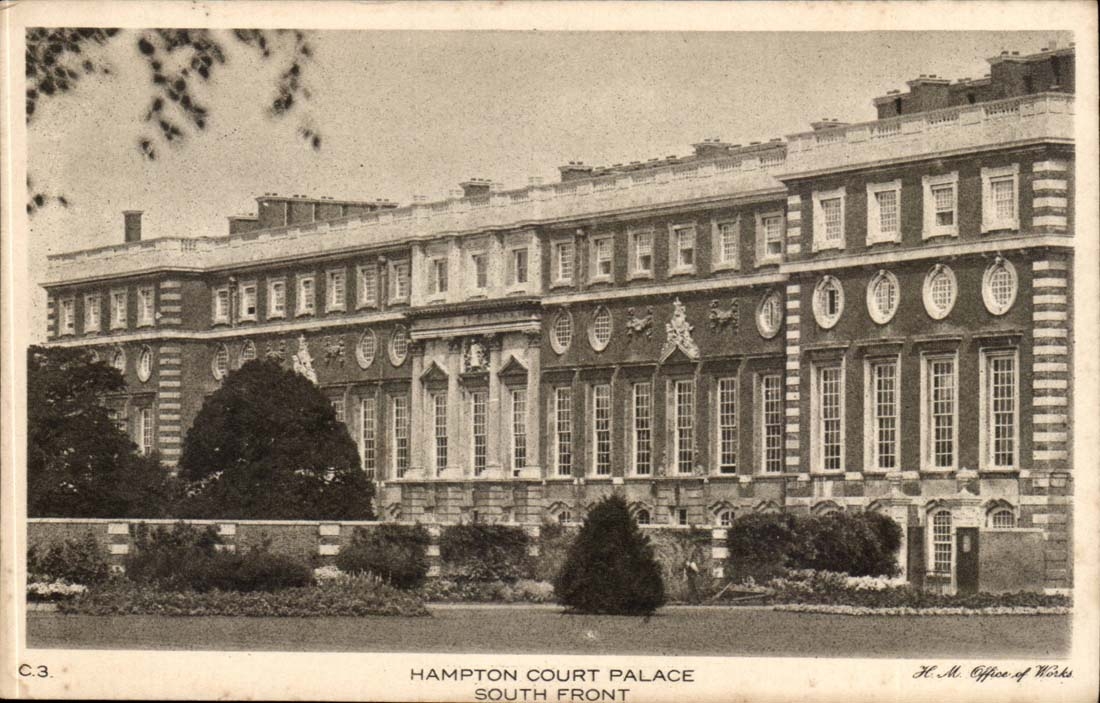 The United Kingdom London London CPA Hampton Court De luxe hotel South Face