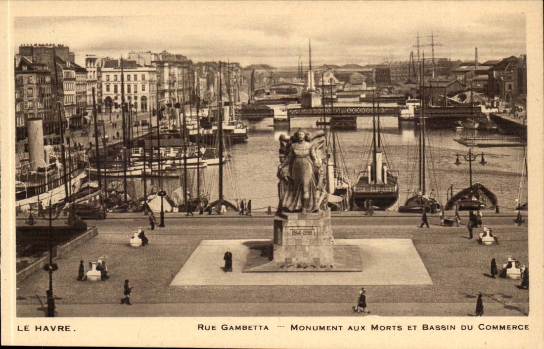 Kriegdenkmal Havre-CPA und Bassinwerbung