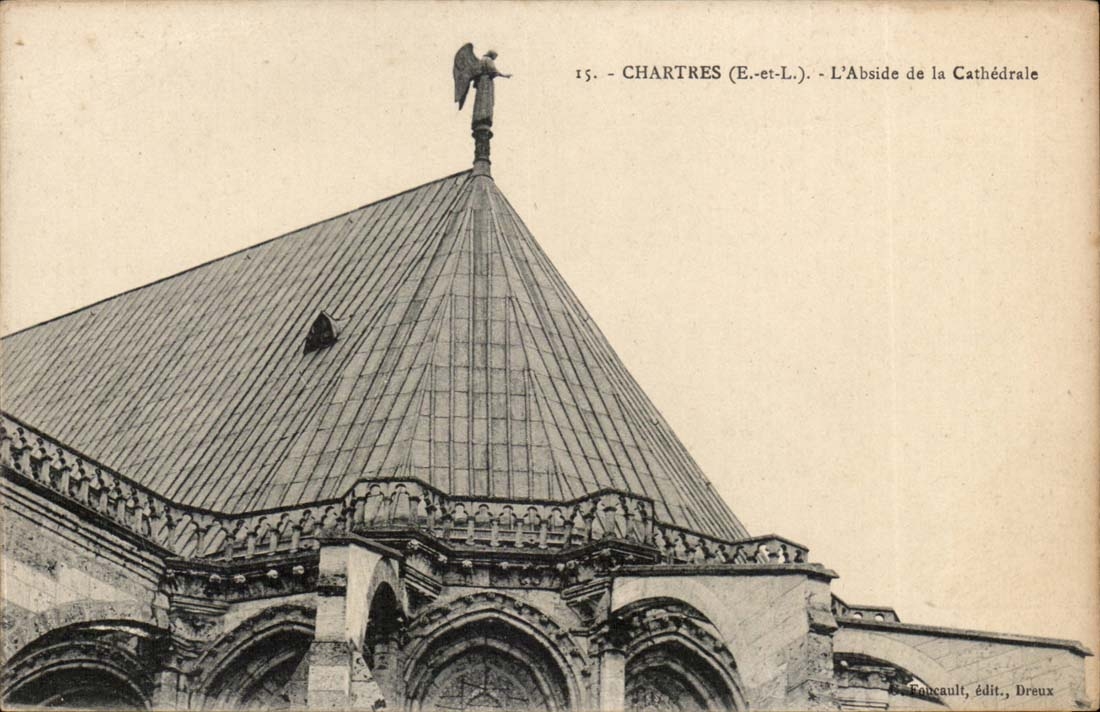 CPA Cathedral of Chartres the apse