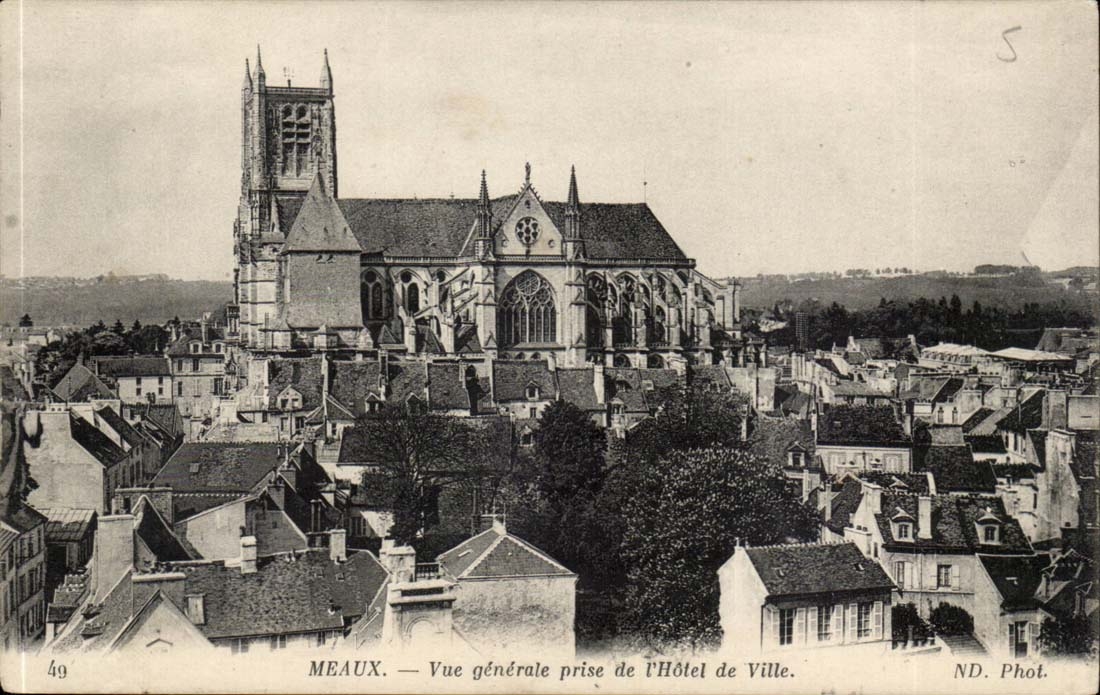 Meaux CPA View taken of the town hall