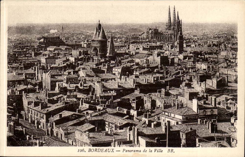 Bordeaux CPA Panorama of the city