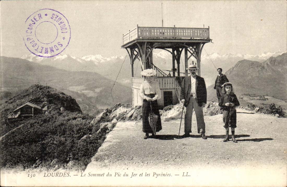 Lourdes CPA the top of the peak of the jer and the Pyrenees