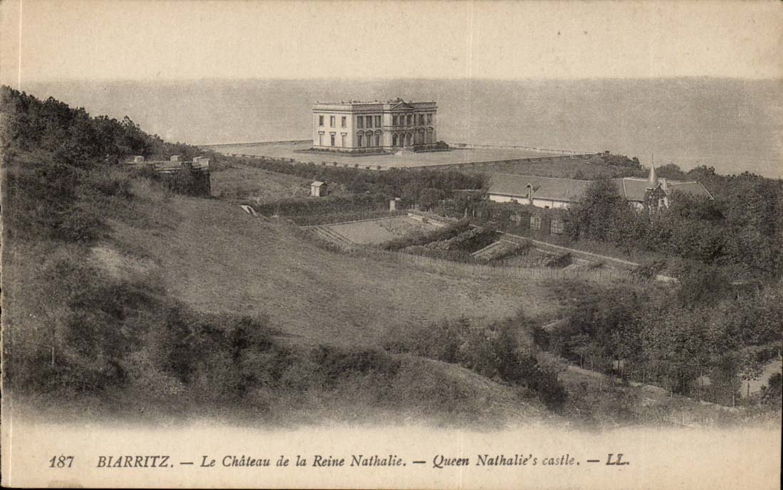 Biarritz CPA Le chateau de la reine Nathalie