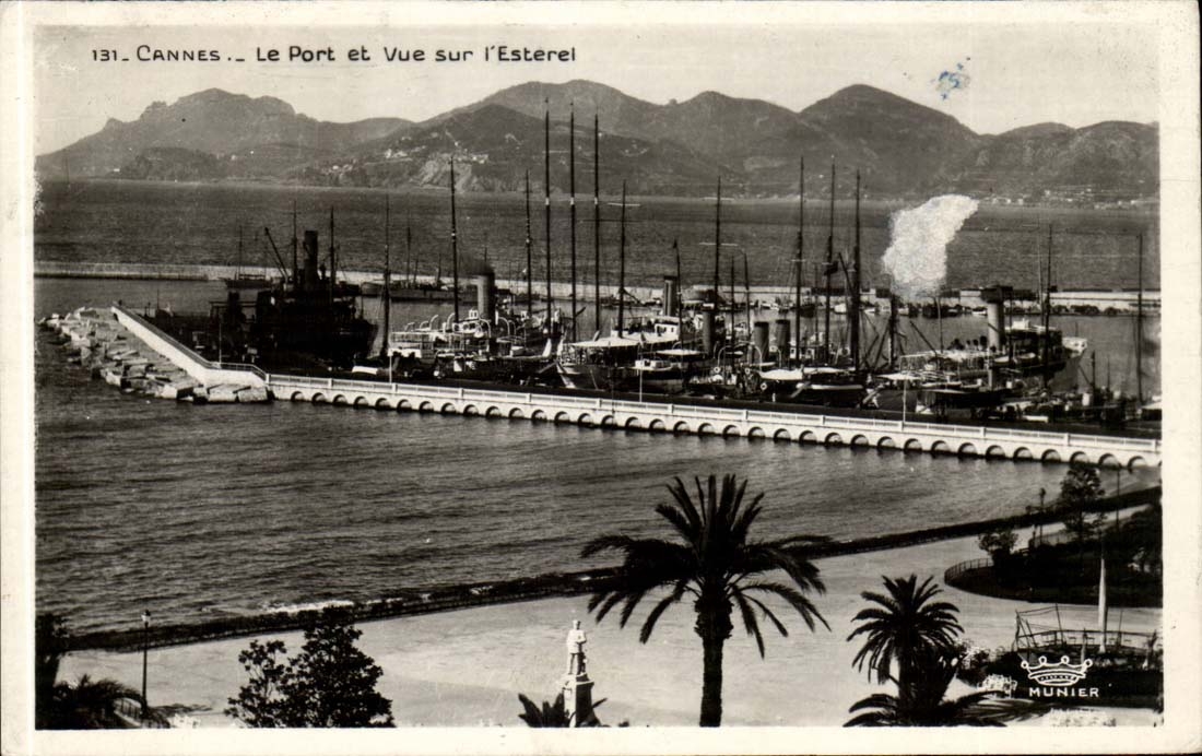 Cannes CPA the port and sight on Esterel