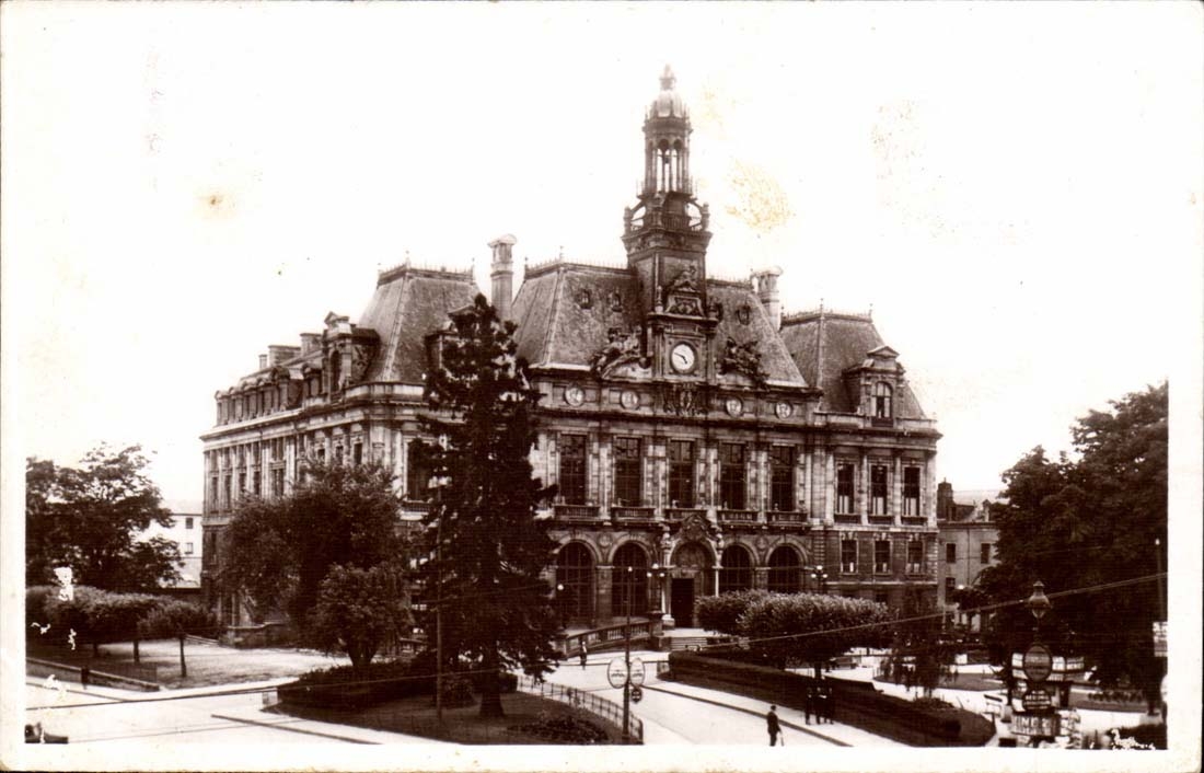 Limoges CPA the town hall