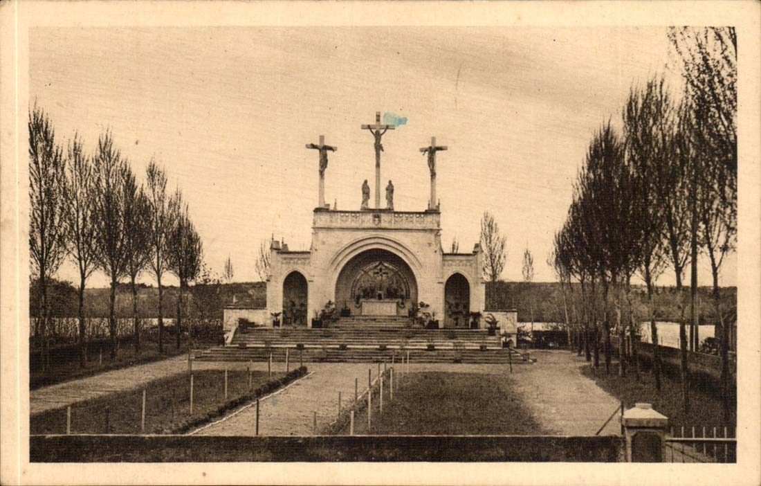 CPa Sanctuary of Notre Dame de Behuard Martyrdom
