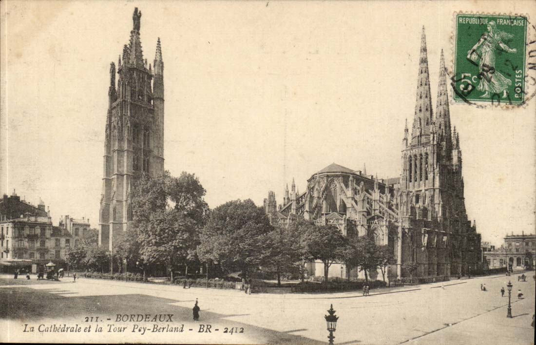 Bordeaux CPA the cathedral and the tower Pey Berland