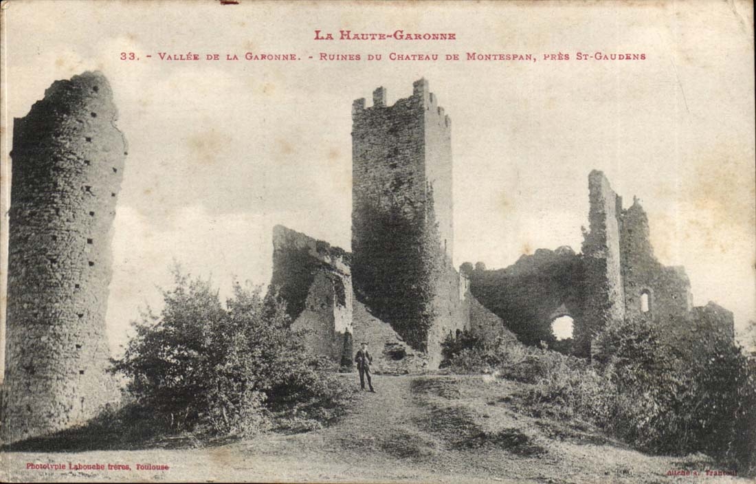 Valley of the Garonne CPA Ruins of the castle of Montespan close St Gaudens