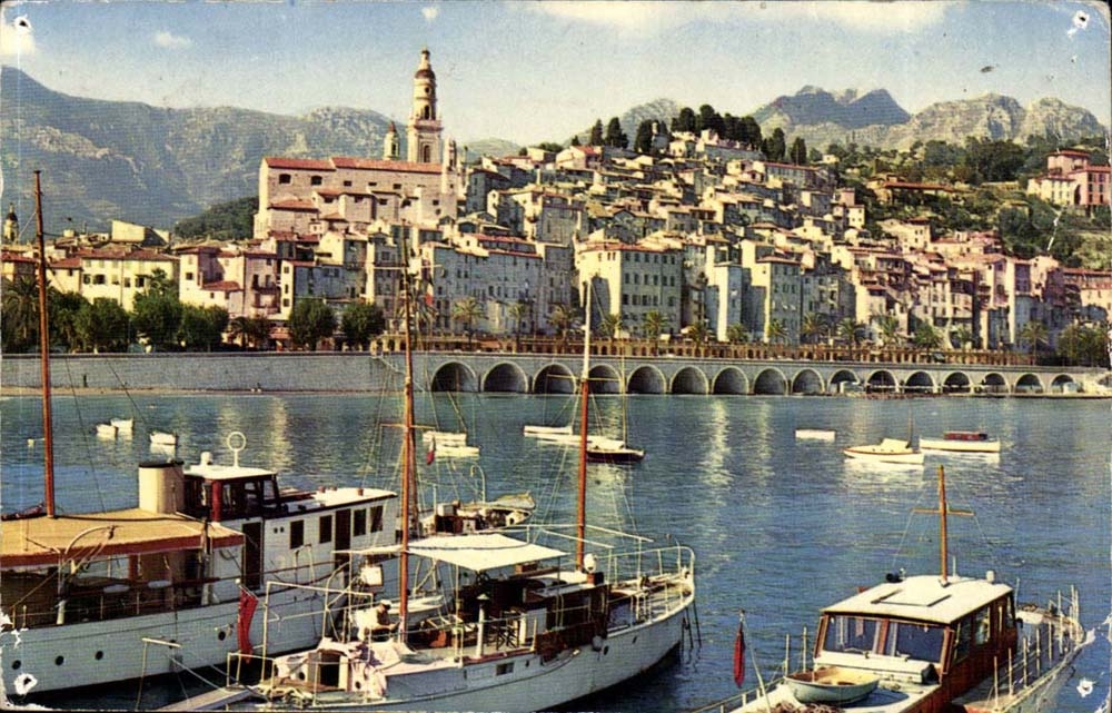 Menton MODERN CARD the old city seen of the port