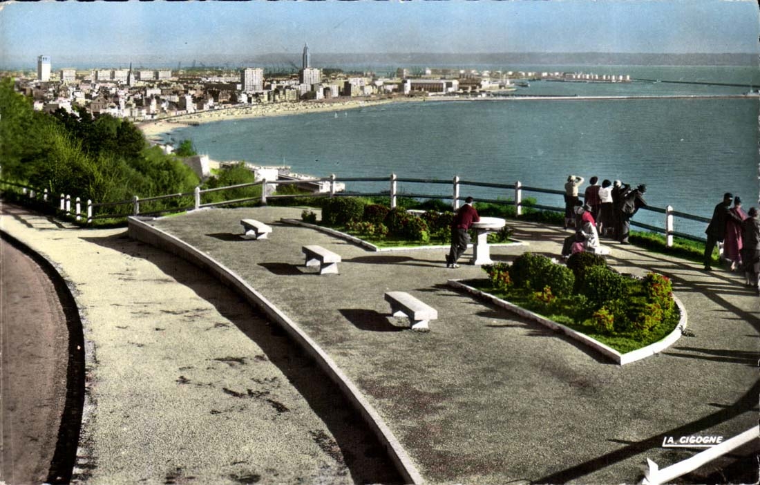 Sainte Adresse CPM La table d'orientation et vue panoramique sur le Havre
