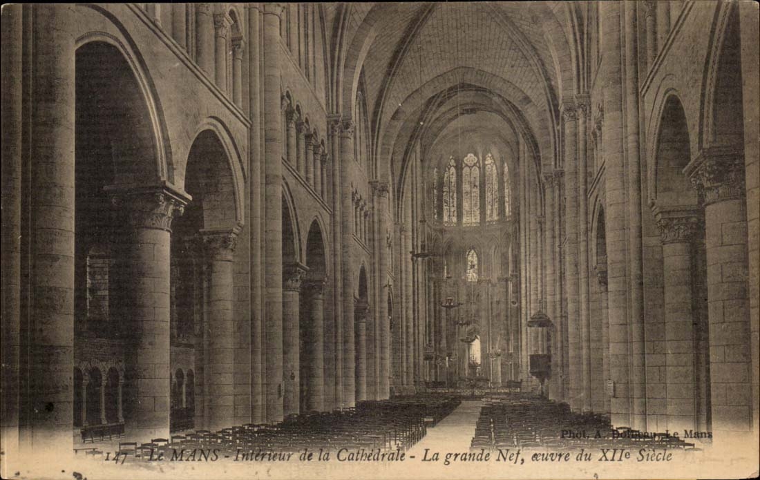 Mans CPA Interieur of the cathedral the great nave works of 12th