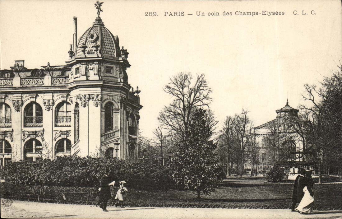 Paris CPA a corner of the Champs Elysees