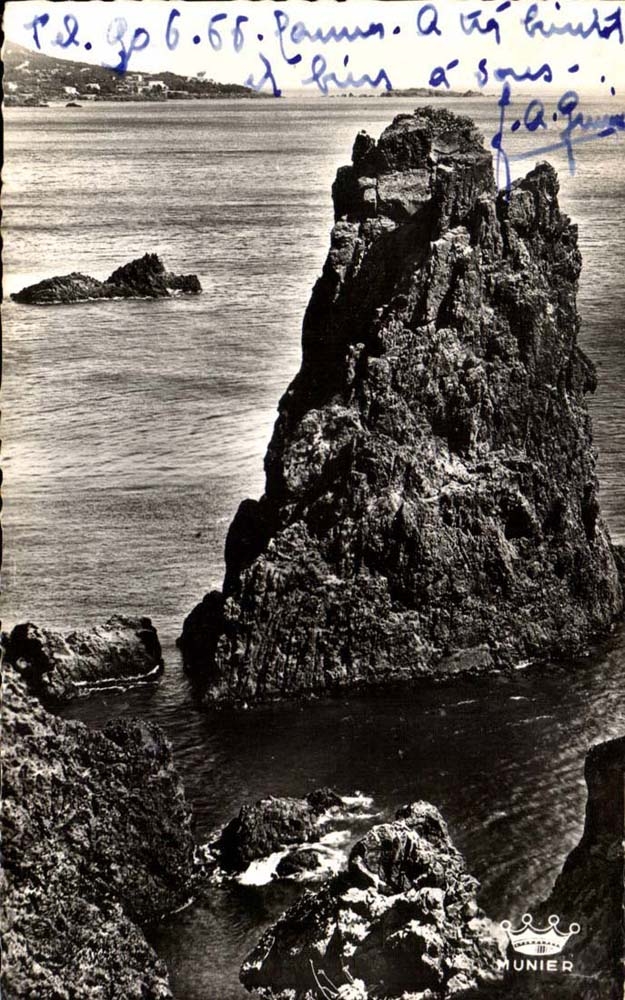 Das Goldgesims - Felsen von Trayas - CPA