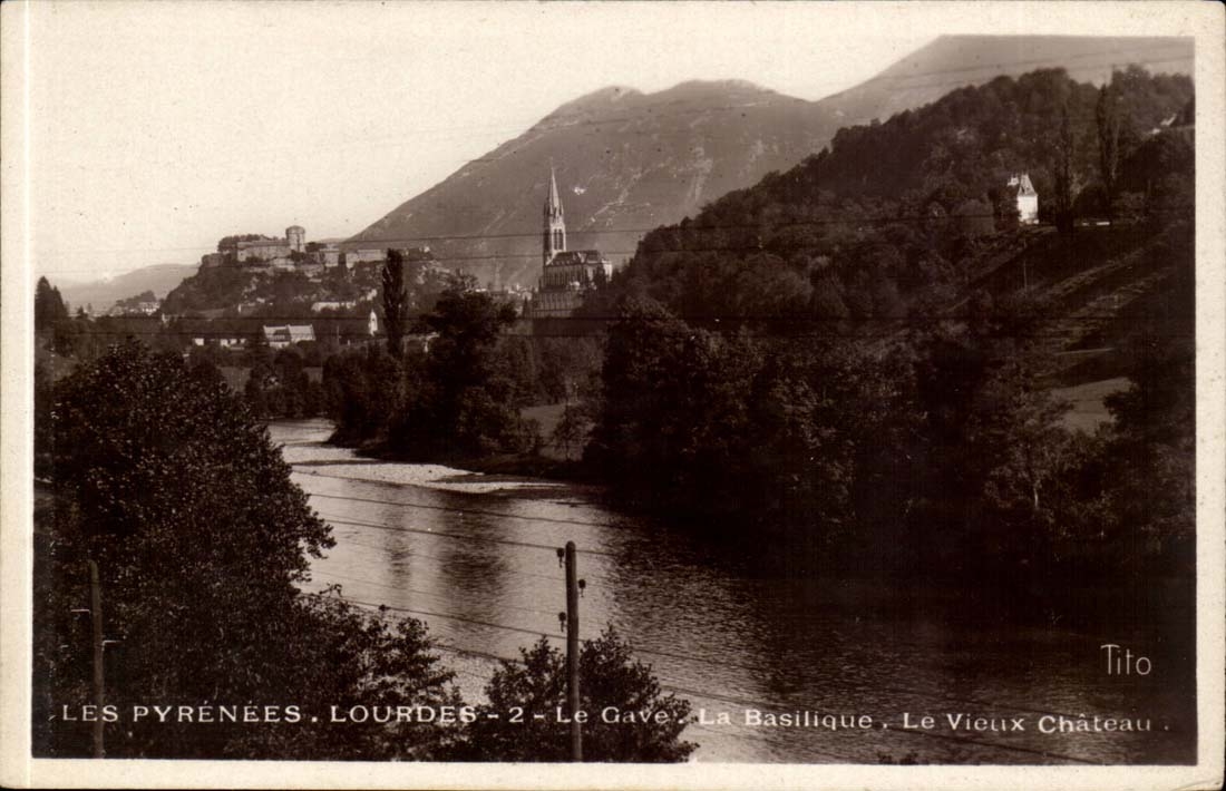 Lourdes - Pyranees Gave the Basilica the Old Castle - CPA