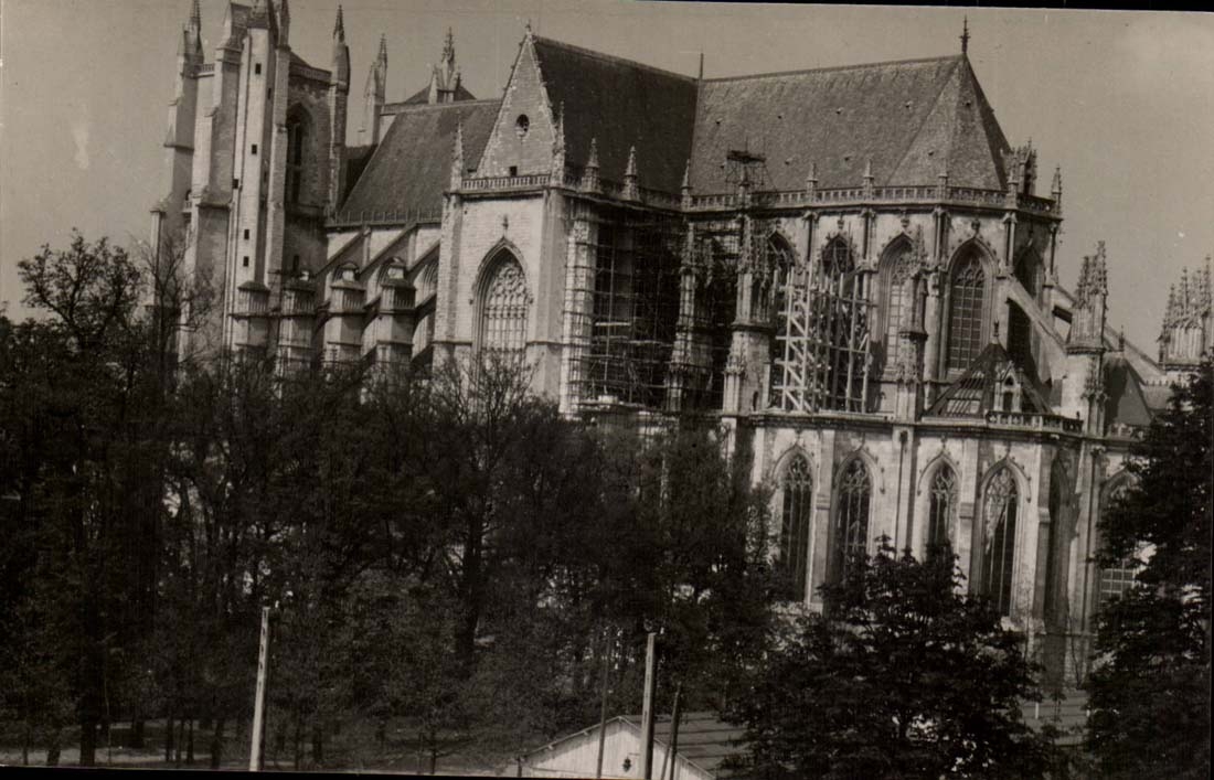 Nantes - Cathedral seen of the Course St Pierre - CPA