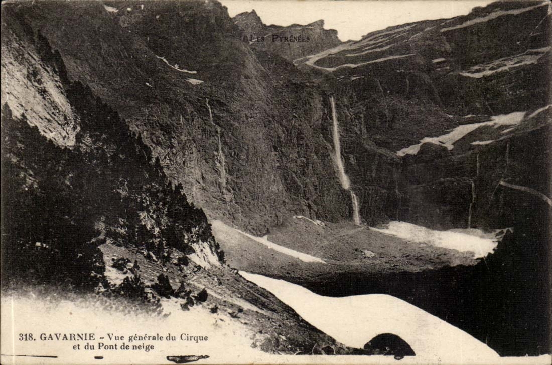 Gavarnie - View of the Circus and the Bridge of Snow - CPA