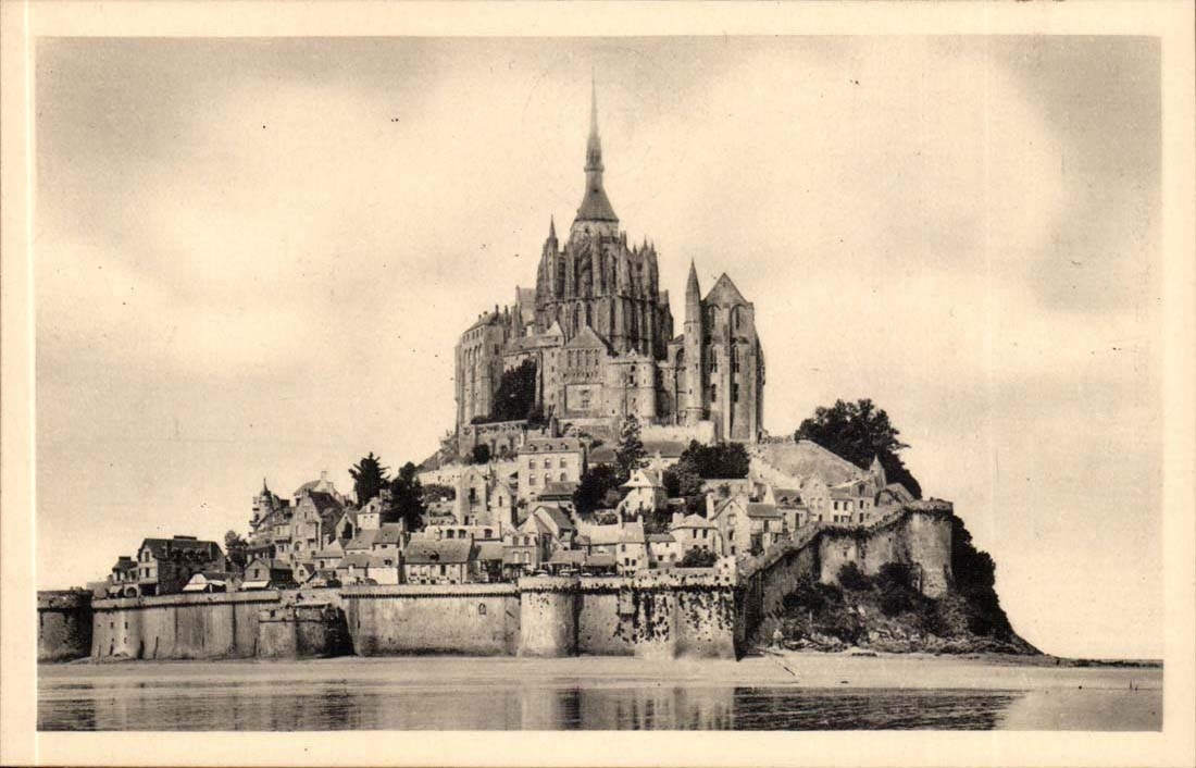 Mont Saint Michel - View Face Is - the CPA