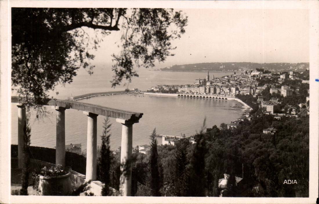 Menton - Seen from of Garavan - CPA