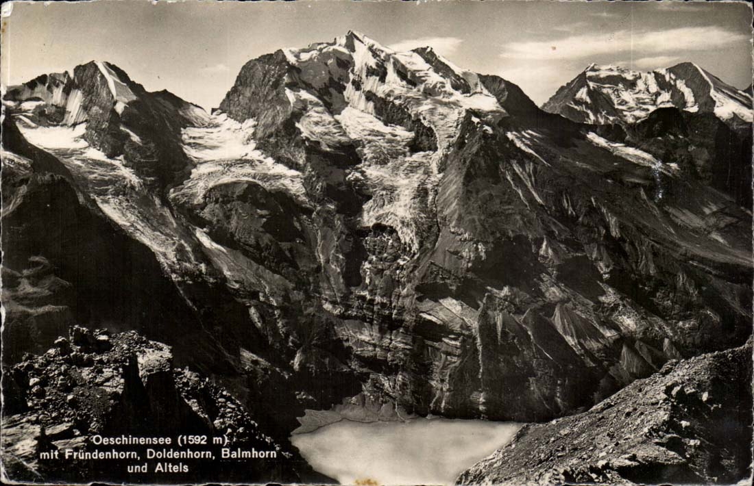 Suisse CPA Oeschinensee (1592m) mit Frundenhorn Doldenhorn Balmhorn und Alteis