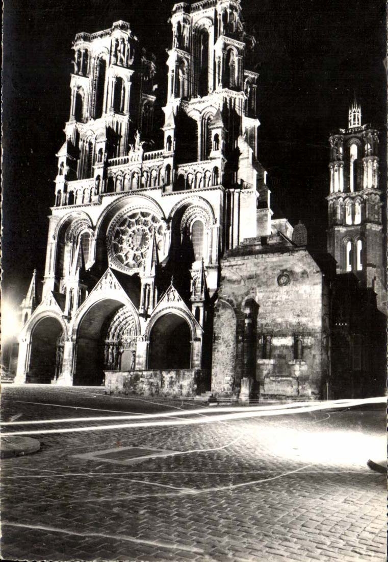 Laon CPA the cathedral