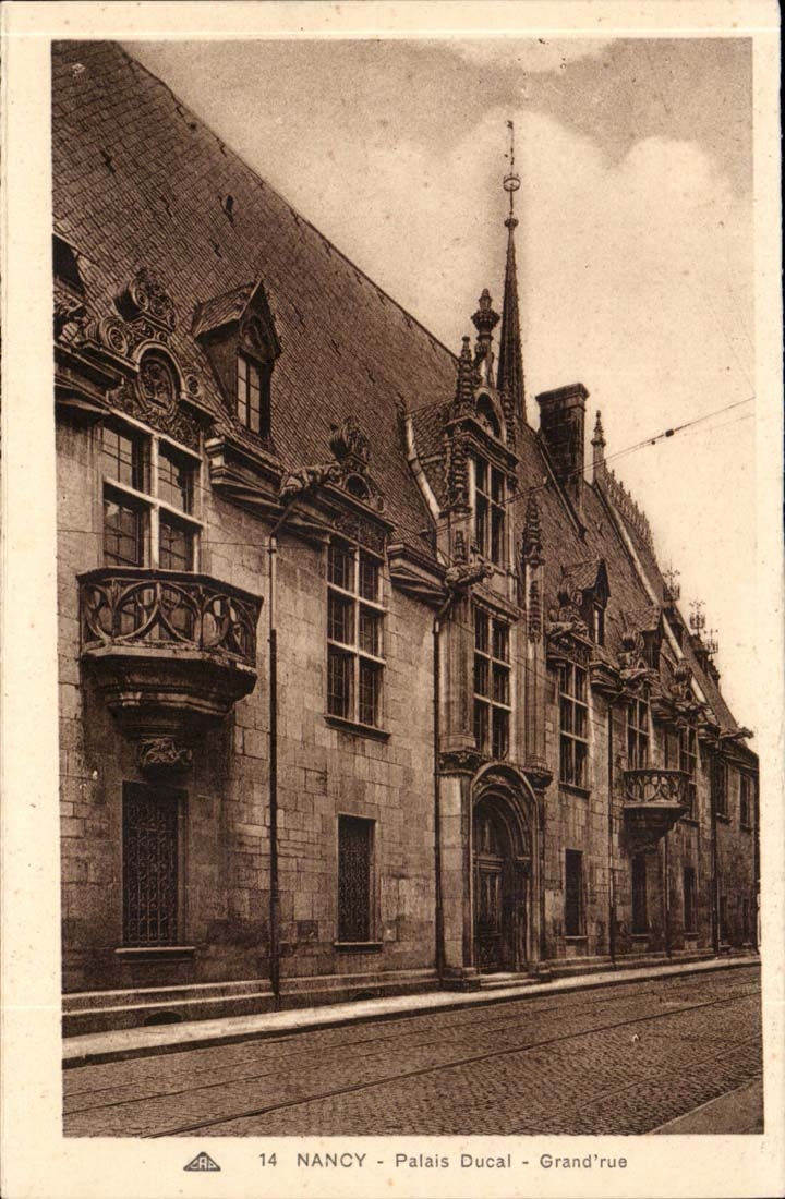 Nancy CPA Palais ducal Grand rue