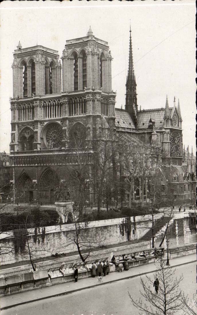 Paris CPA Notre Dame