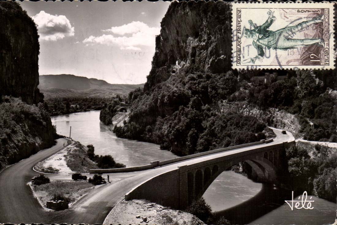 Pont de la Baume CPM close to the tunnel of the tooth of Ghat