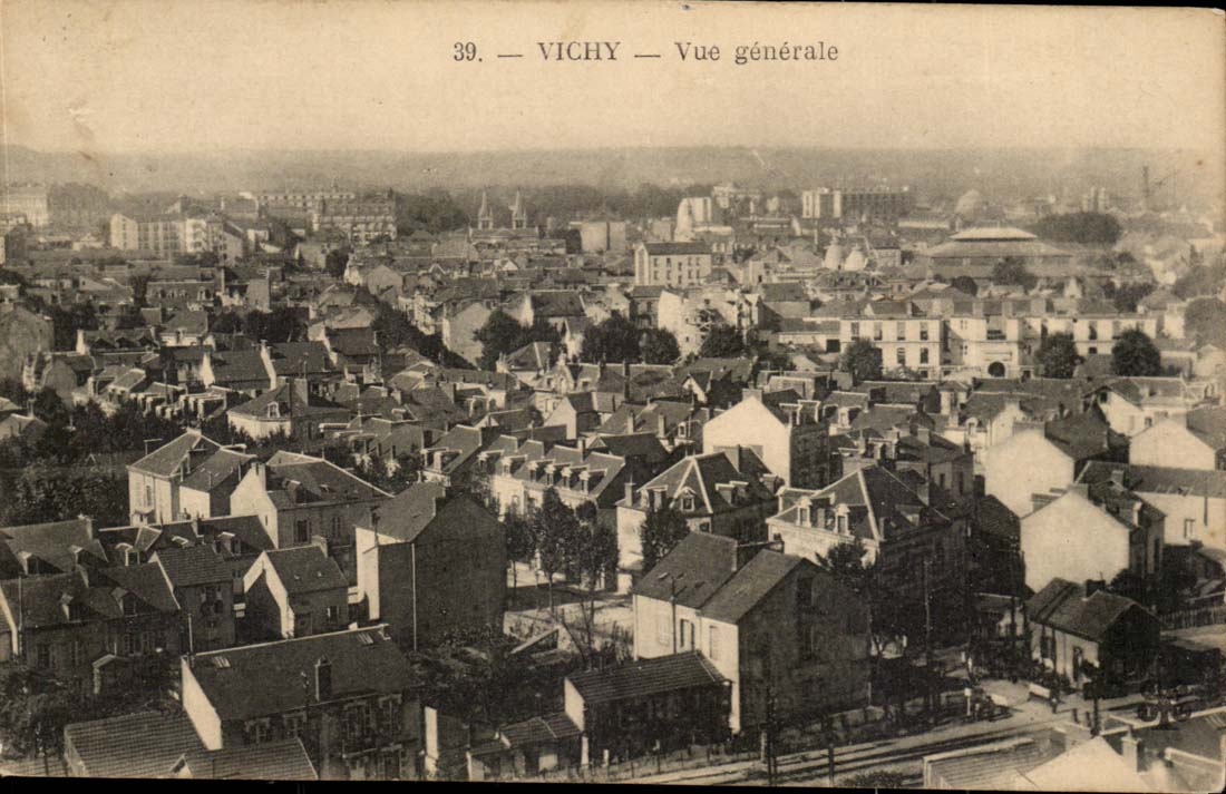 Vichy CPA Vue generale