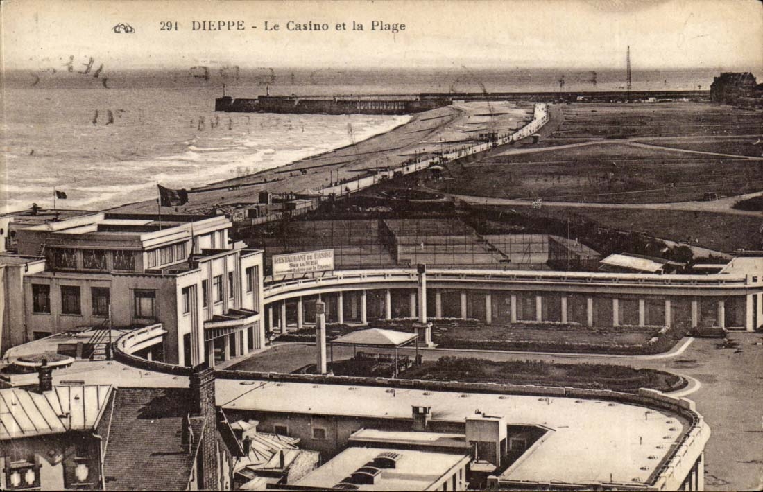 Dieppe CPA the casino and the beach (tennis)