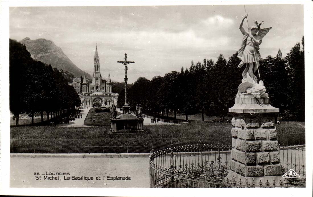 Lourdes CPA ST Michel the basilica and the esplanade