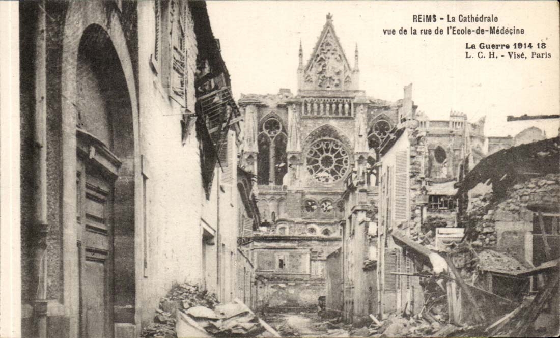 Reims - die Kathedrale - Anblick der Strasse der Medizinischen Fakultat - CPA