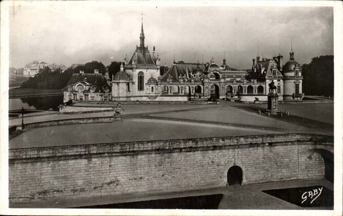 Chantilly - das Schloss - Gesamtabbildung - CPA