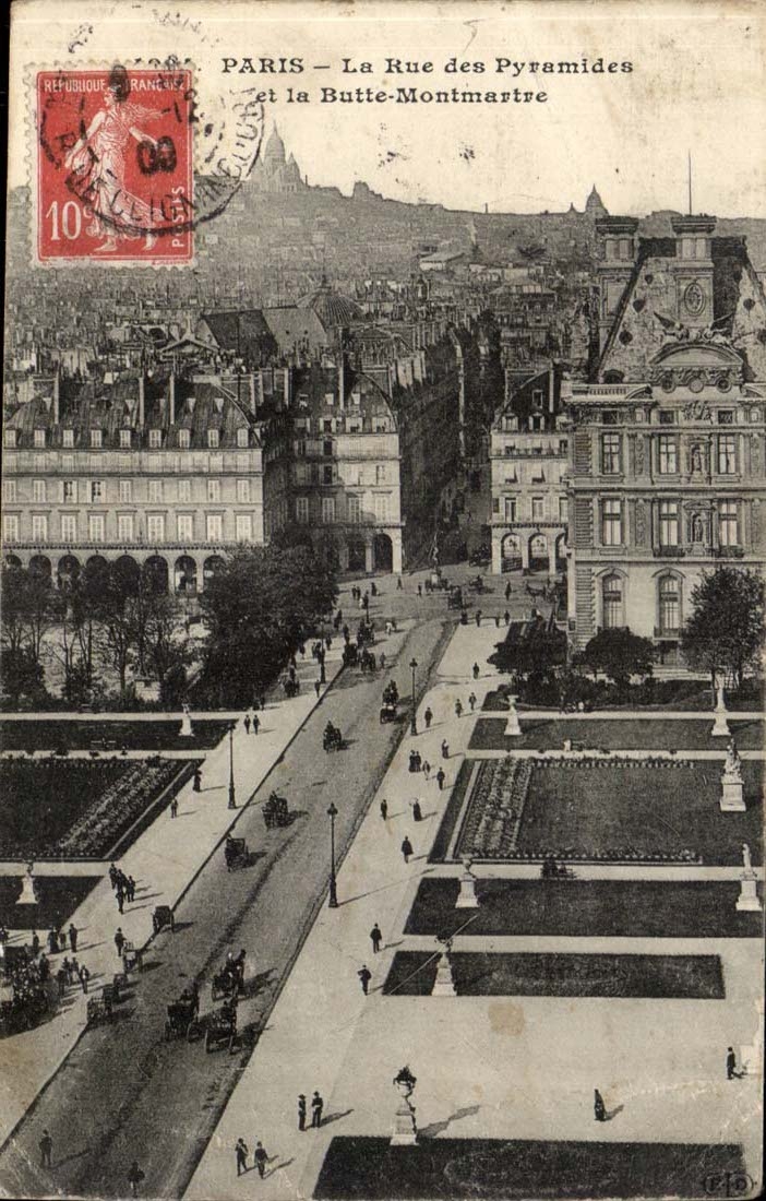 Paris 18 -- La Rue des Pyramides et la Butte Montmartre - CPA