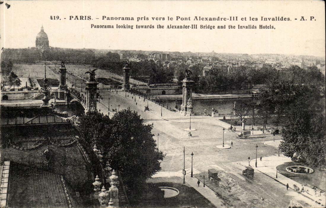 Paris 7 - Panorama taken worm the Bridge Alexandre III and Invalides - CPA