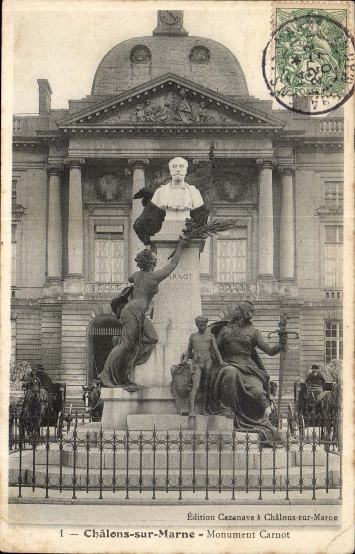 Schleppnetz-Netze auf dem Marne - dem Carnot Denkmal - CPA