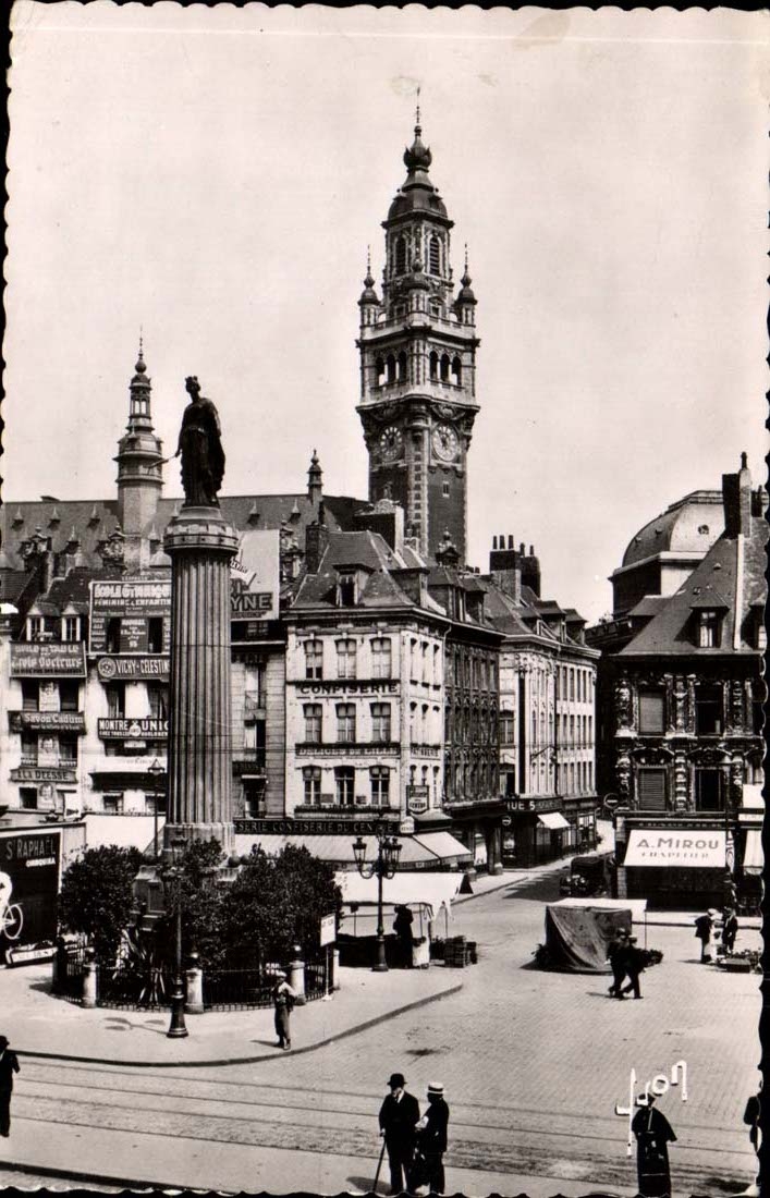 Lille - the Goddess and the belfry of the purse - CPA