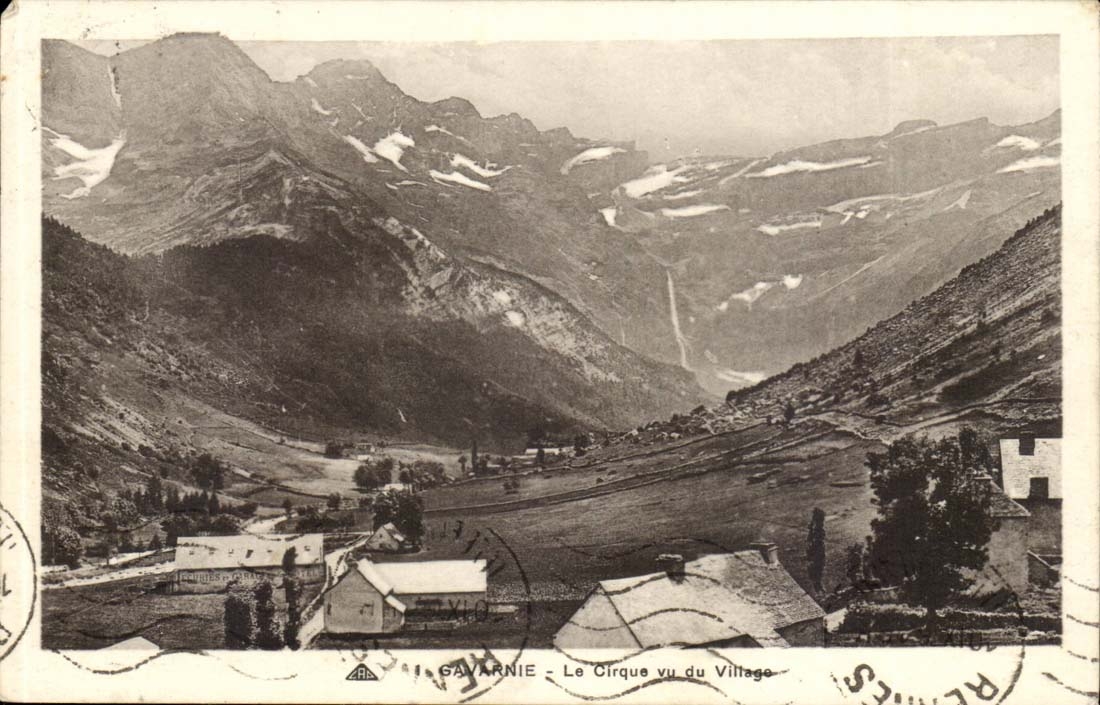 Gavarnie - the Circus seen of the Village - CPA
