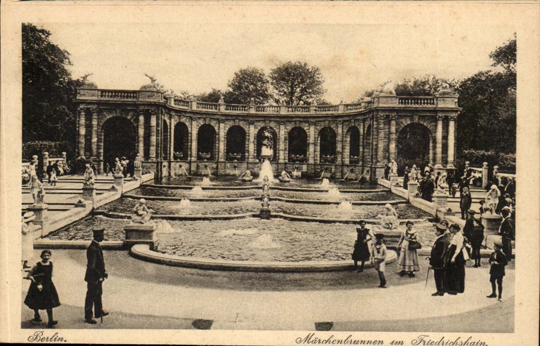 Deutscland - Germany - Germany - Berlin - Maerchenbrunnen amndt Friedrichsbain - CPA
