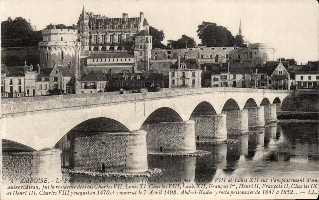 Amboise - die Brucke auf dem Loire und dem Schloss - CPA