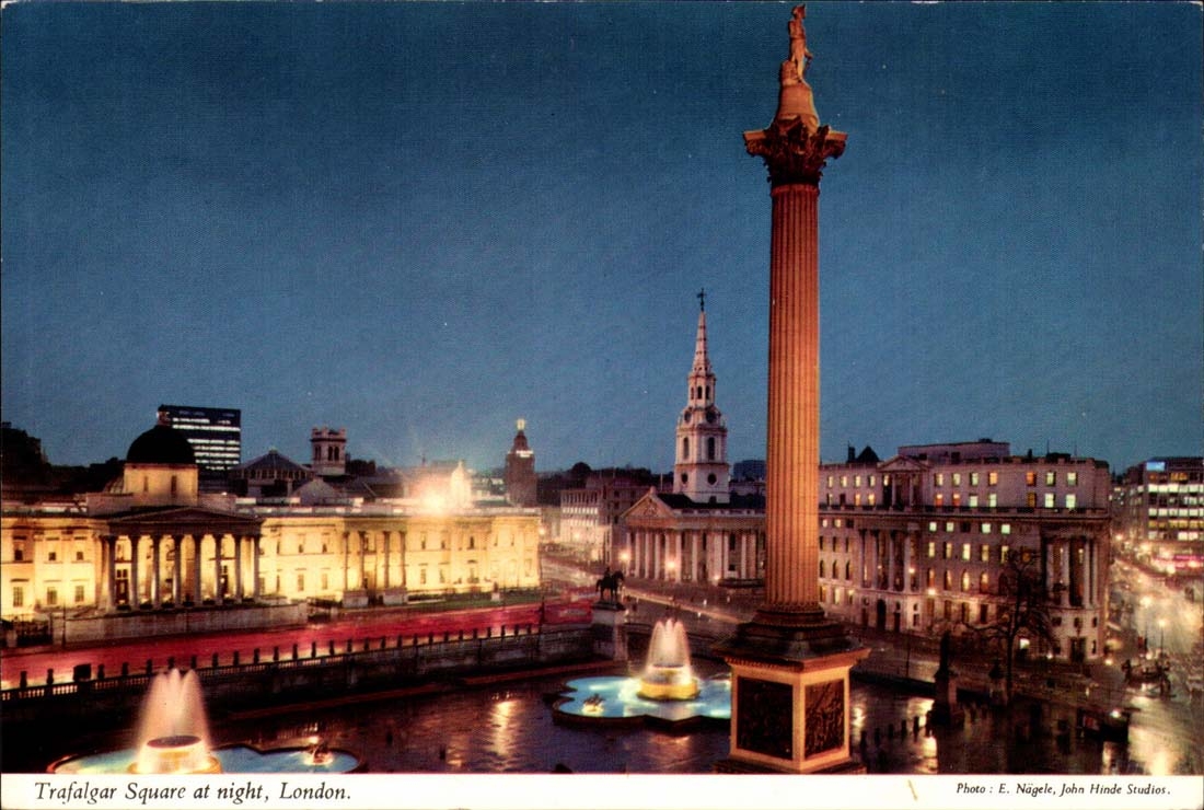Great BRitain London London Trafalgar Public garden MODERN CARD