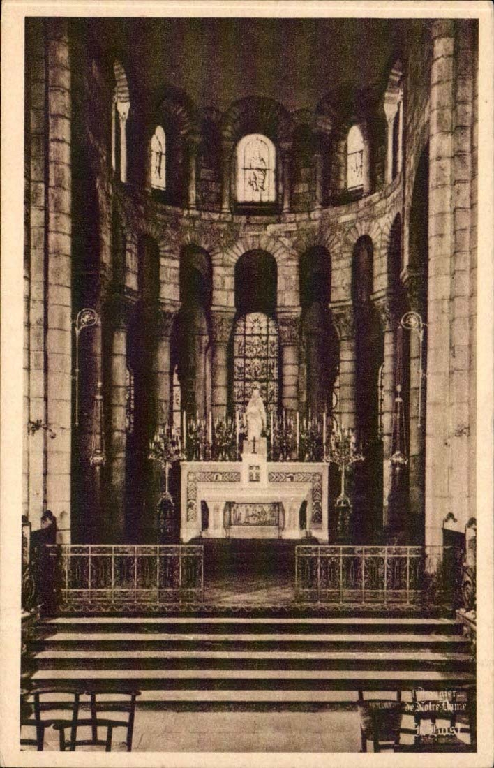 Notre Dame of Port CPA Clermont Ferrand Chorus and deambulatoire of the basilica