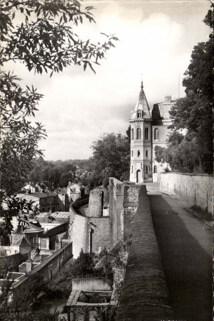 Dreux CPA Ancine eveche and the covered way