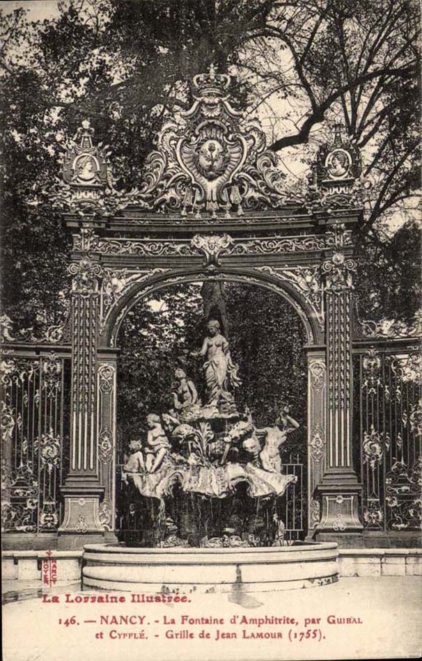 Nancy CPA la fontaine d'amphitrite par Guibal et Cyffle GRille de Jean Lamour (1755)