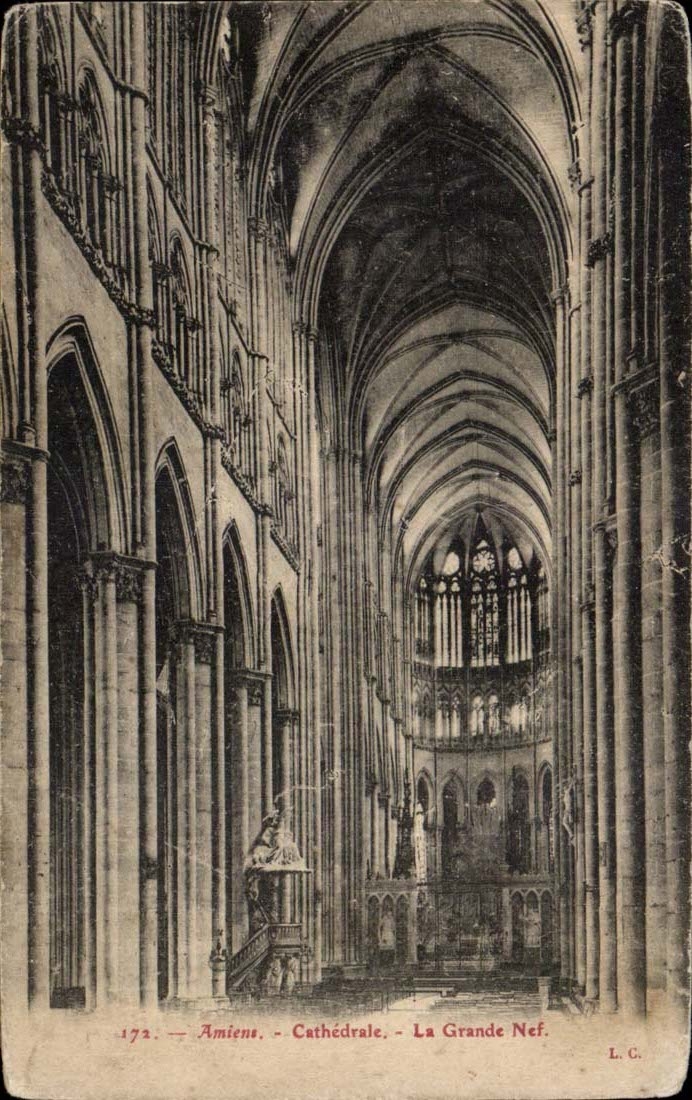 Amiens CPA Cathedral the great nave