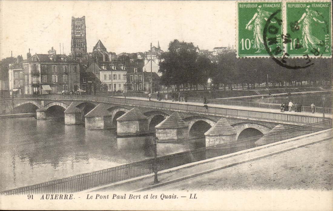 Auxerre CPA the bridge Paul Bert and quays