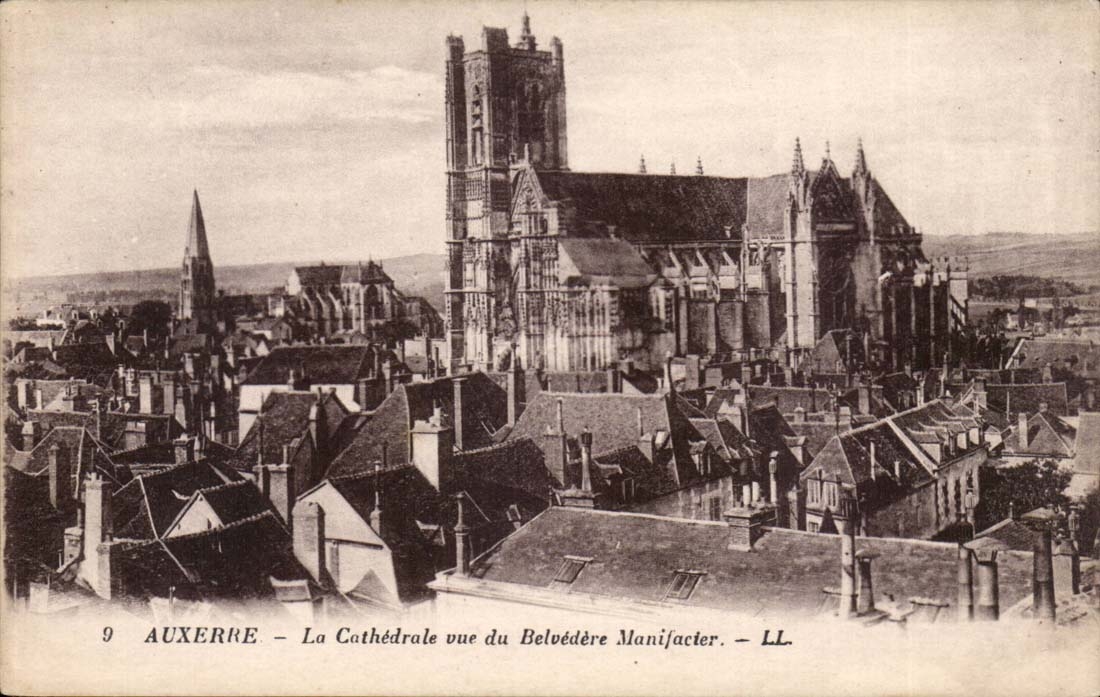 Auxerre CPA the cathedral seen of the Manifacter view-point