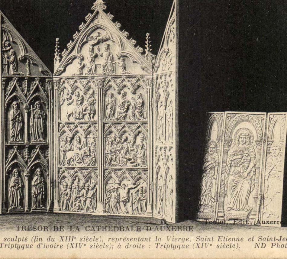 Auxerre CPA Treasure of the Virgin cathedral Ivory Saint Etienne and Saint Jean Baptiste Triptych
