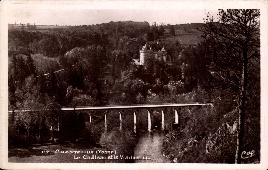 Chastellux CPA the castle and the viaduct