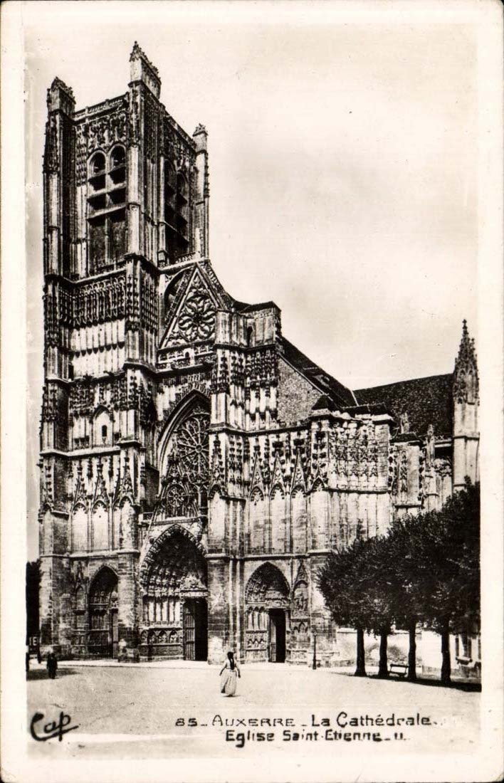 Auxerre CPA the cathedral Church Saint Etienne