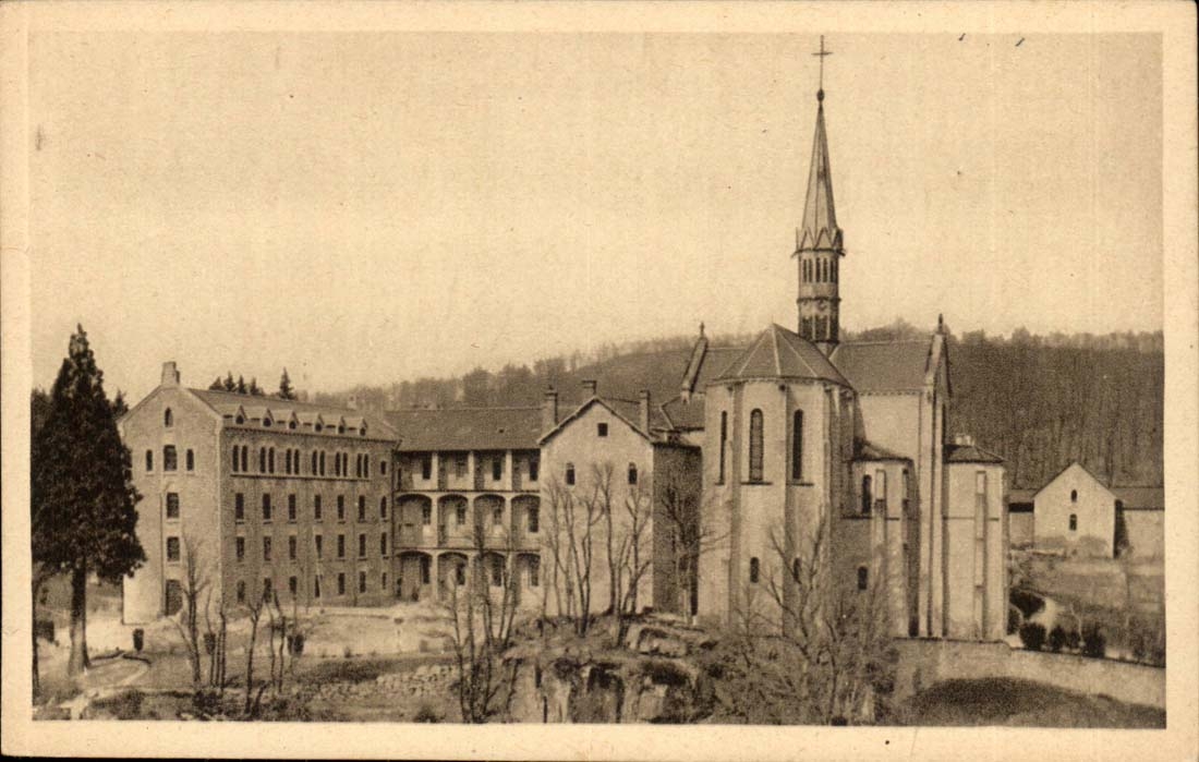 Monastery of co Marie of Pierre who Transfers CPA Vue on the interior court